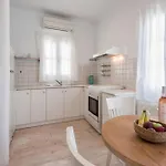 Michael Zeppos Appartement Náoussa