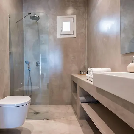 Michael Zeppos Apartment