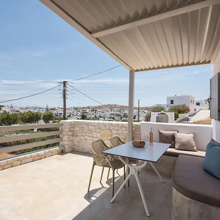 Michael Zeppos Apartment Naousa (Paros)