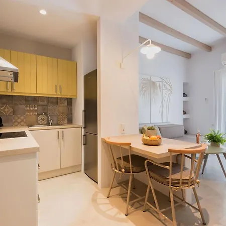 Michael Zeppos Apartment