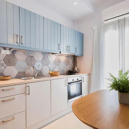 Michael Zeppos Naousa (Paros)