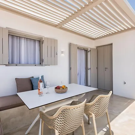 Michael Zeppos * Naousa (Paros)