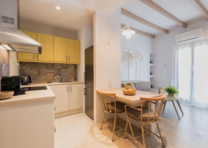 Michael Zeppos Apartment