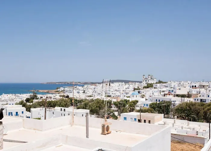Michael Zeppos Naousa (Paros)